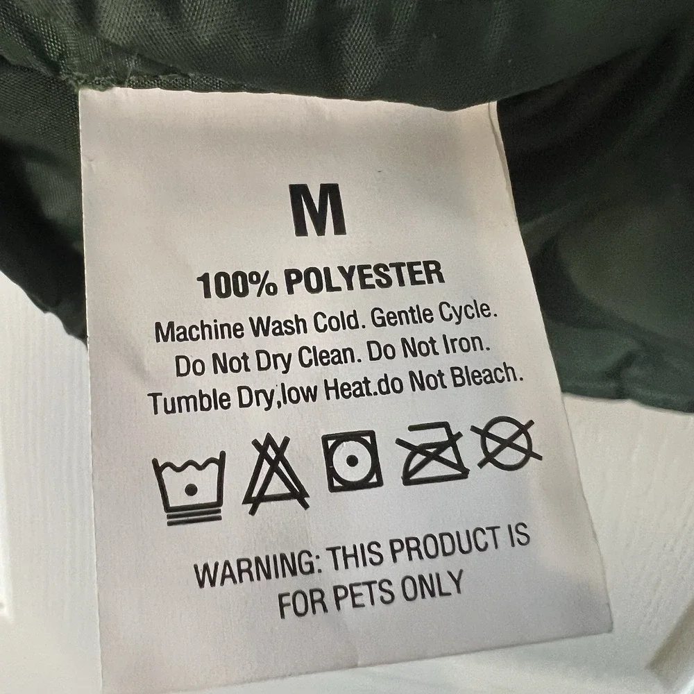 Wondershop Pet Puffer Vest Medium Green NEW Hooded Quilted Dog Jacket